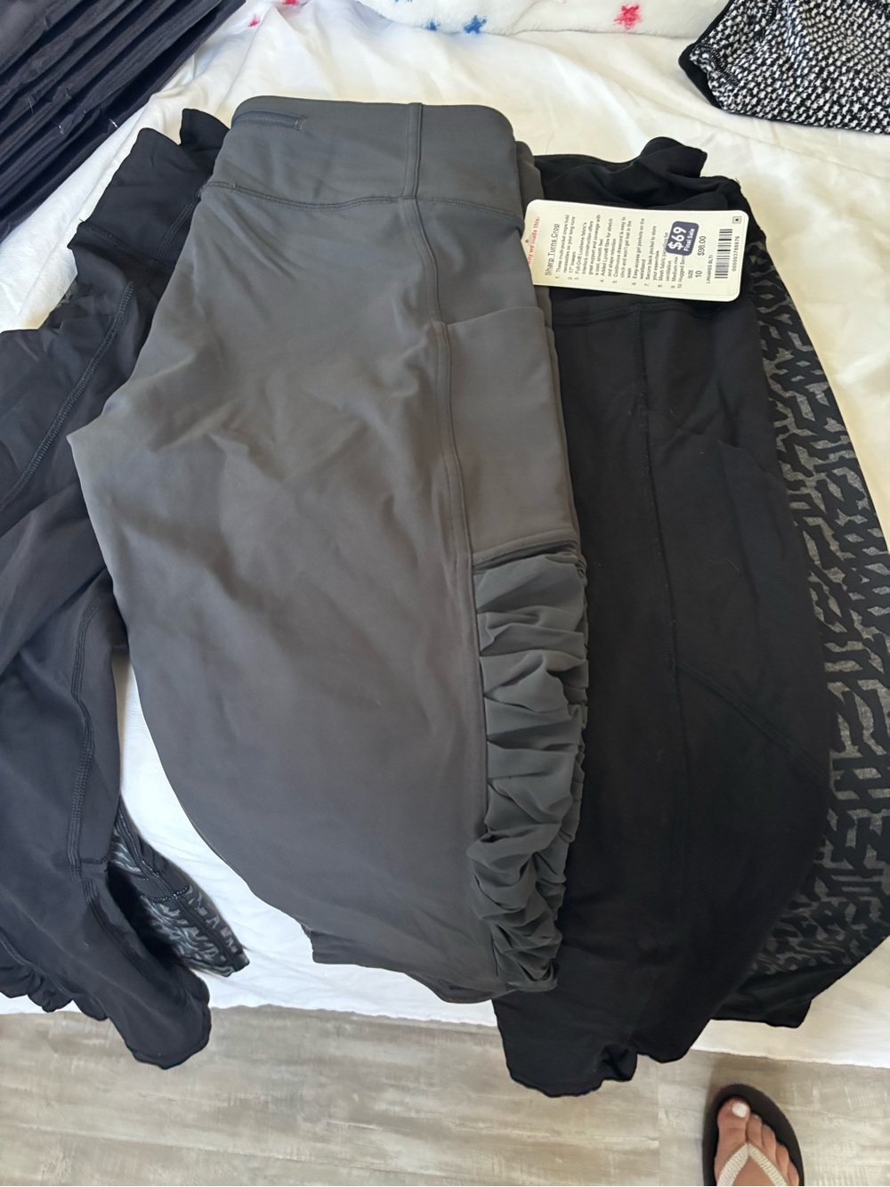 lululemon athletica leggings bundle (3) - Picture 4 of 12
